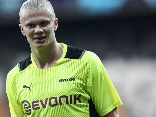 罗马诺：阿森纳对吉拉西的兴趣不实；曼联和巴萨和他有传闻（罗马诺辟谣：阿森纳无意吉拉西，曼联与巴萨仍与其传闻不断）