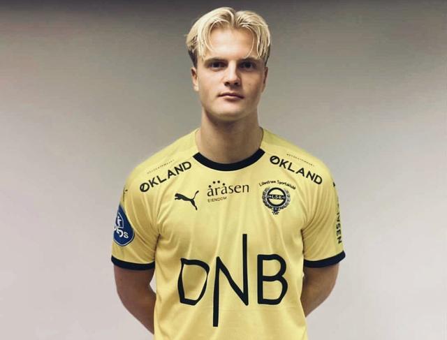 球员任意球助攻被评为赛季最佳配合（任意球助攻获评本赛季最佳配合）