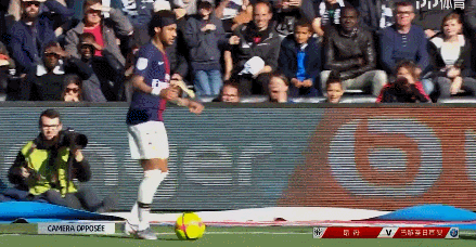 澳超前瞻：西悉尼流浪者德比战意十足，悉尼FC联赛高歌猛进（澳超前瞻：西悉尼流浪者德比斗志昂扬，悉尼FC联赛势不可挡）