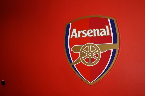 我全都要？记者：利物浦希望萨拉赫留队，也力挺斯洛特执教（记者：利物浦盼萨拉赫留队，同时全力支持斯洛特执教）