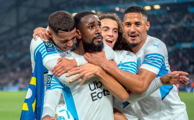 豪门杀手！桑德兰本赛季面对英超Big6仅负于曼联（豪门克星！桑德兰本季对英超六强仅输曼联）