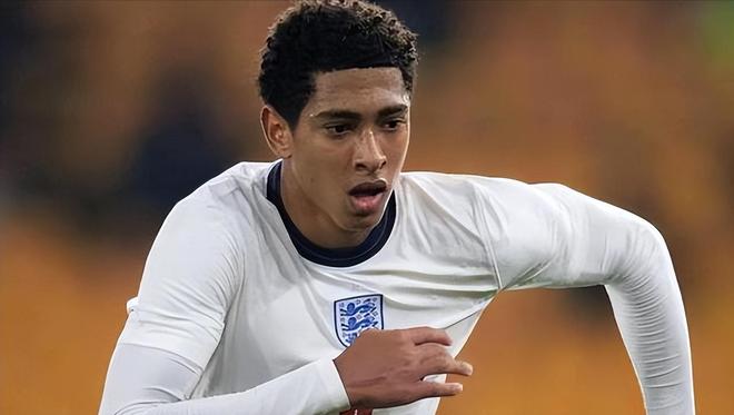 易建联退役后广东新核心崛起（易建联谢幕，广东队新核接班）