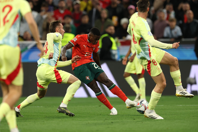 球星用一场比赛征服所有人（一战封神，球星让全场折服）