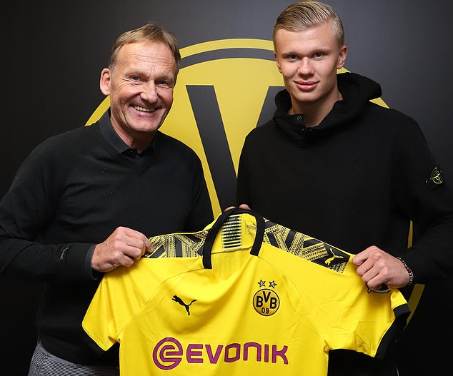 成都客战神户：韦世豪、周定洋先发，胡荷韬、杨明洋出战