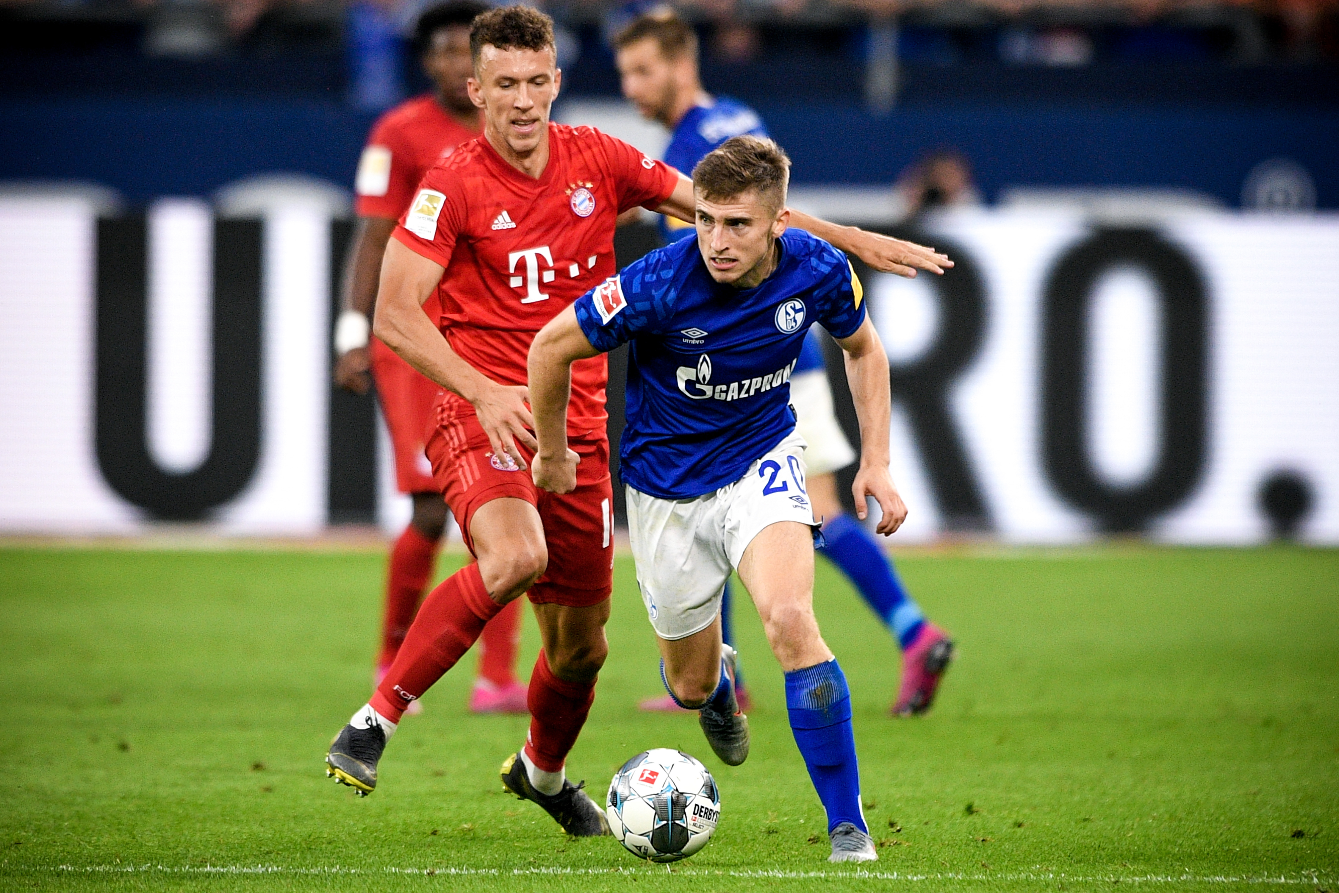 富川中场：我们正在创造球队历史，升级附加赛首回合是关键战（富川中场：球队正书写历史，升级附加赛首回合至关重要）