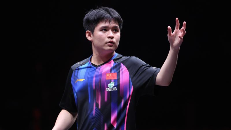 世体：费尔明今日训练后感觉良好，将入选对阵贝蒂斯名单（世体：费尔明今训状态良好，将进入战贝蒂斯大名单）