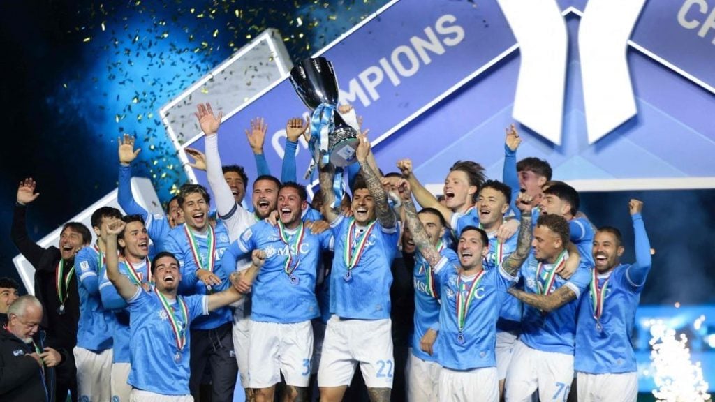 德科：这赛季冠军的竞争者更多了，关键是我们自己要表现出色（德科：本赛季争冠对手增多，关键在于我们自己的表现）