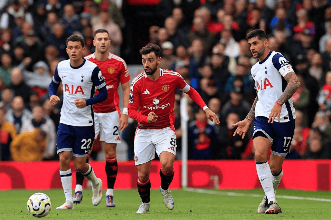 皮尔斯分析萨拉赫为什么说自己是俱乐部背锅侠（皮尔斯解读萨拉赫为何自认俱乐部背锅侠）