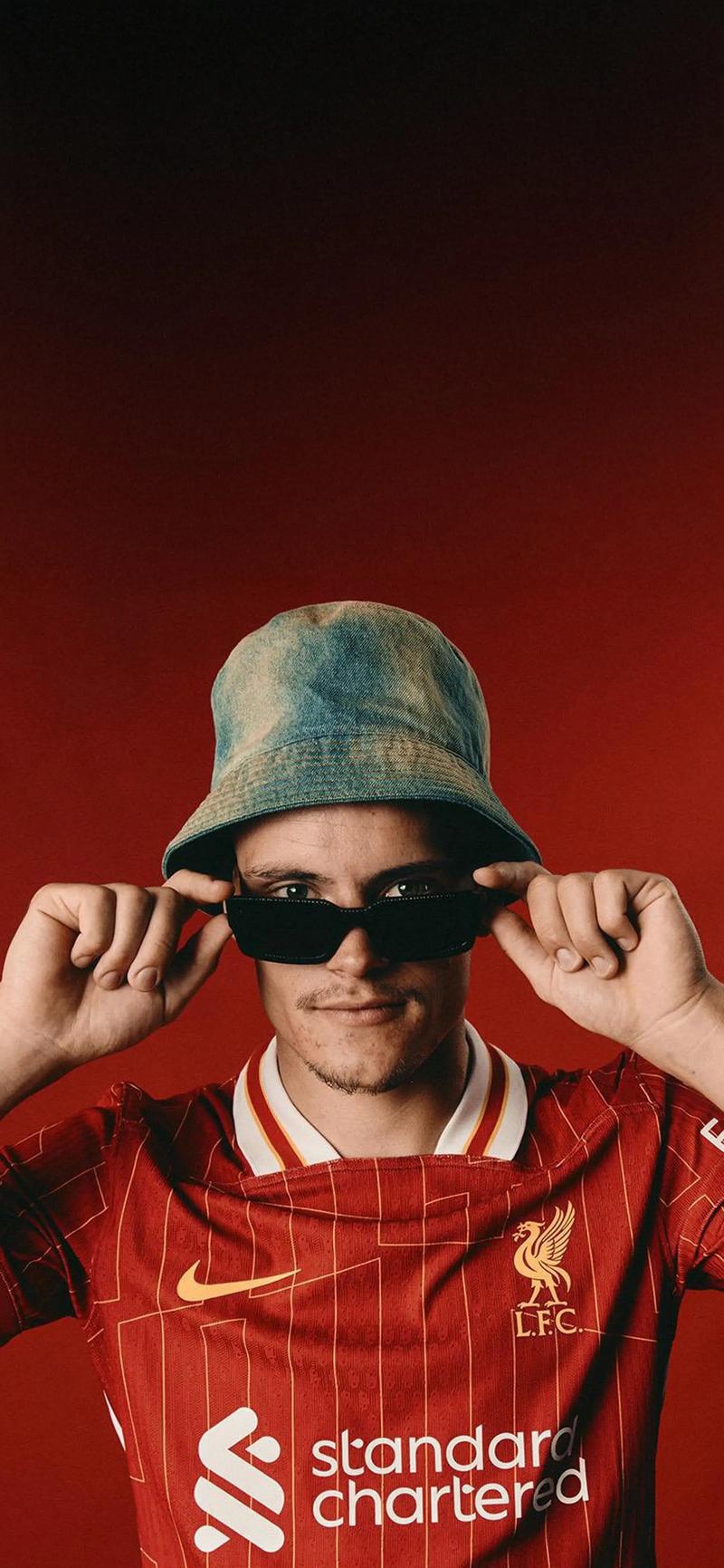 万隆主帅：周末联赛的胜利激励了我们，现在全队士气大振（万隆主教练：周末取胜为我们打了一剂强心针，全队士气高涨）